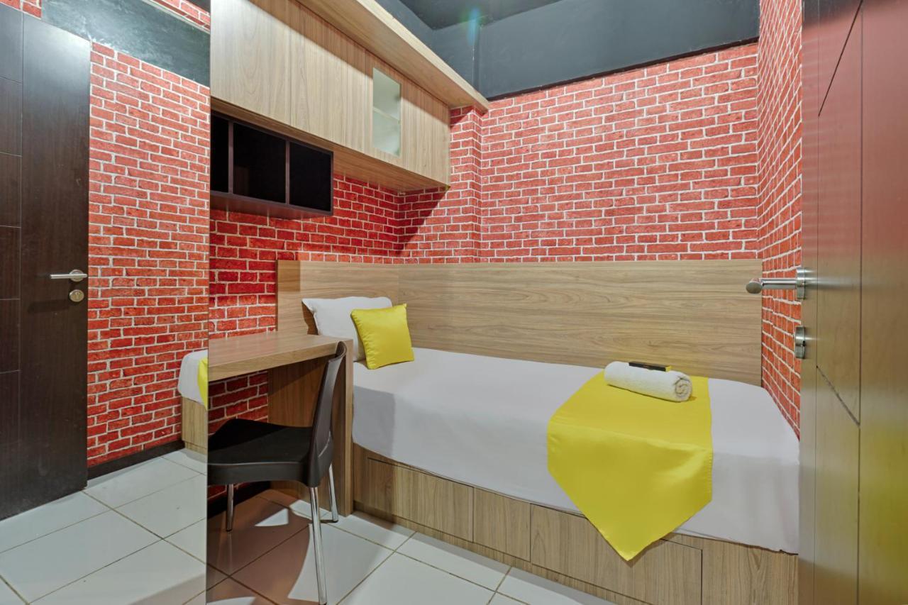 Literooms Kebagusan 3* Jakarta